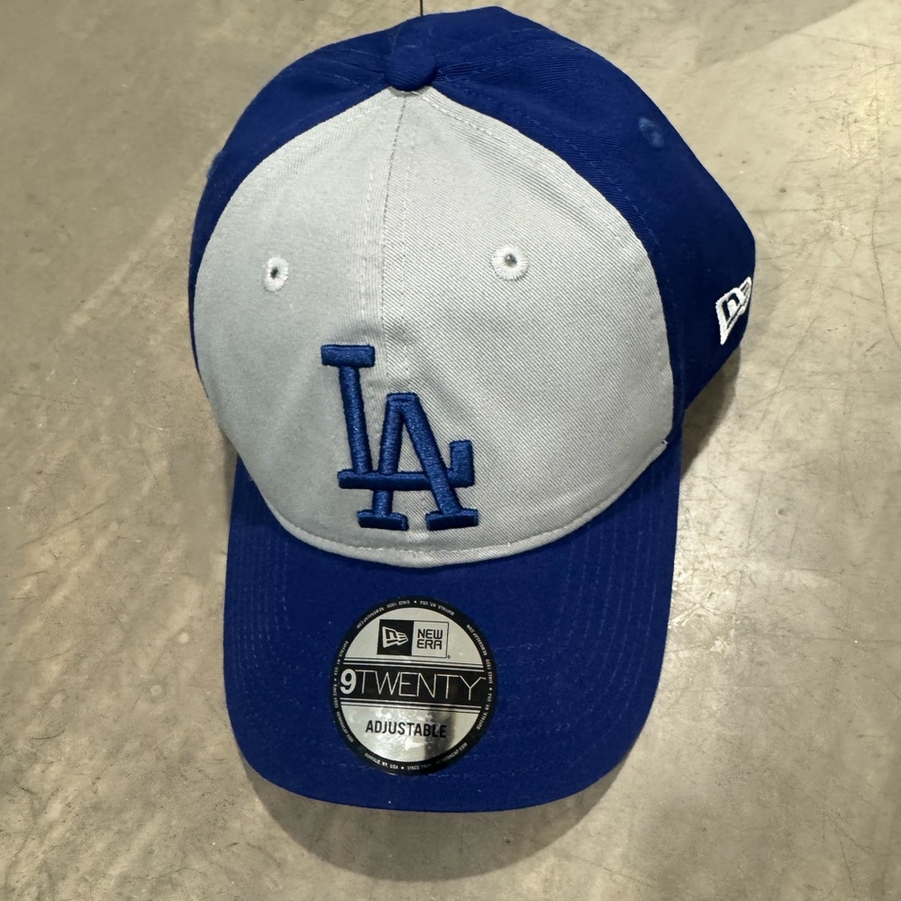 New Era Blue and Gray LA Cap- adjustable, unisex, cute comfy, show your support💙